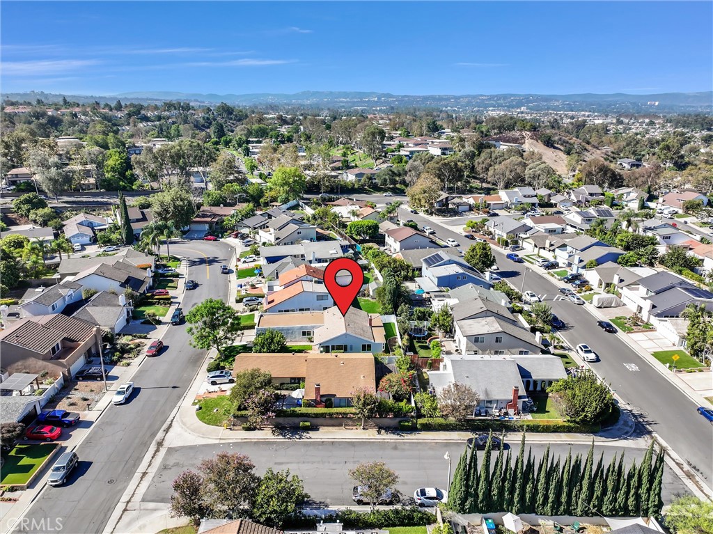 22785 Fortuna, Mission Viejo CA 92691 - photo 24