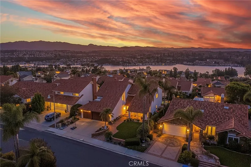 22792 Orellana, Mission Viejo, CA 92691