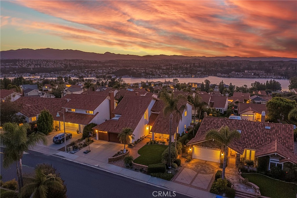 22792 Orellana, Mission Viejo CA 92691 - photo 1