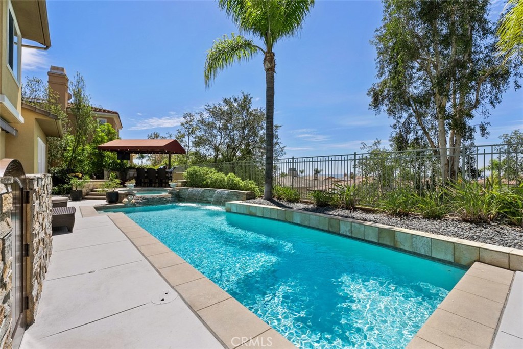 22801 Maiden Lane, Mission Viejo CA 92692 - photo 7