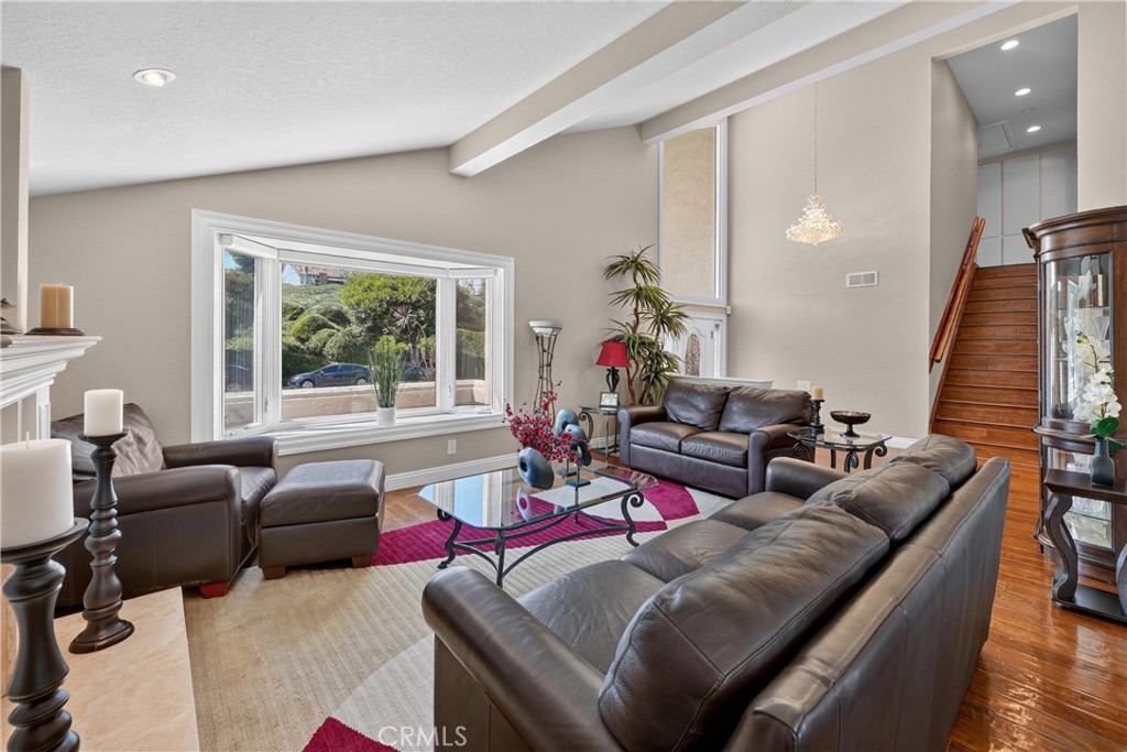All windows were replaced with double panes and energy wise windows. - 22852 Buendia, Mission Viejo CA 92691 - photo 8