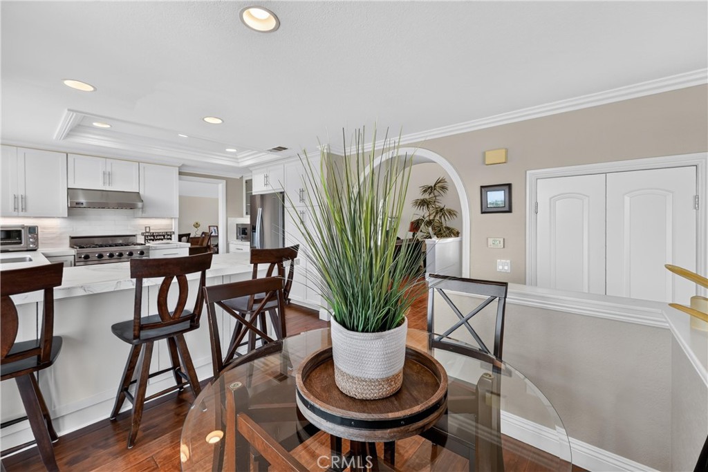 View from dining nook towards the kitchen. - 22852 Buendia, Mission Viejo CA 92691 - photo 18