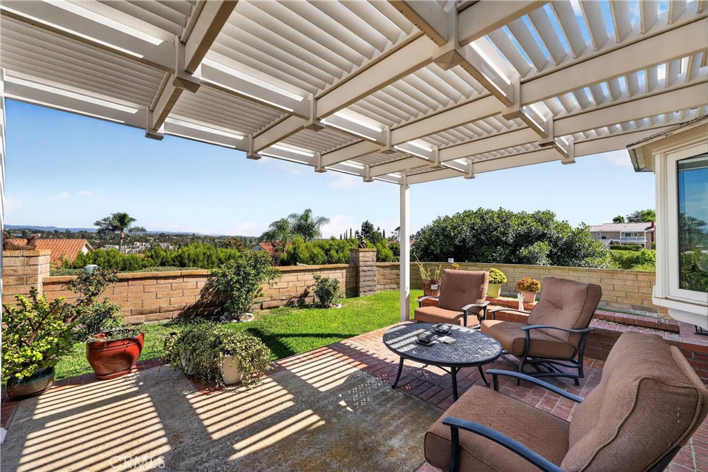 22852 Buendia, Mission Viejo CA 92691 - photo 36