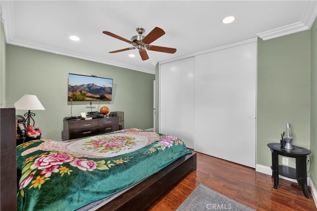 Another view of guest bedroom one. - 22852 Buendia, Mission Viejo CA 92691 - photo 46