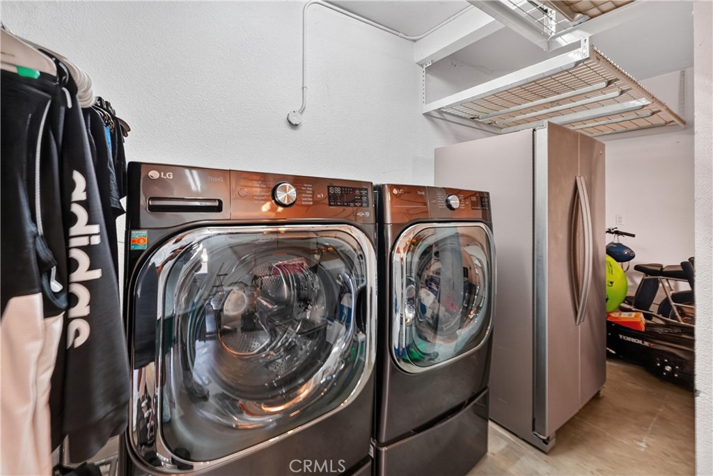 Laundry is located in the garage. - 22852 Buendia, Mission Viejo CA 92691 - photo 51