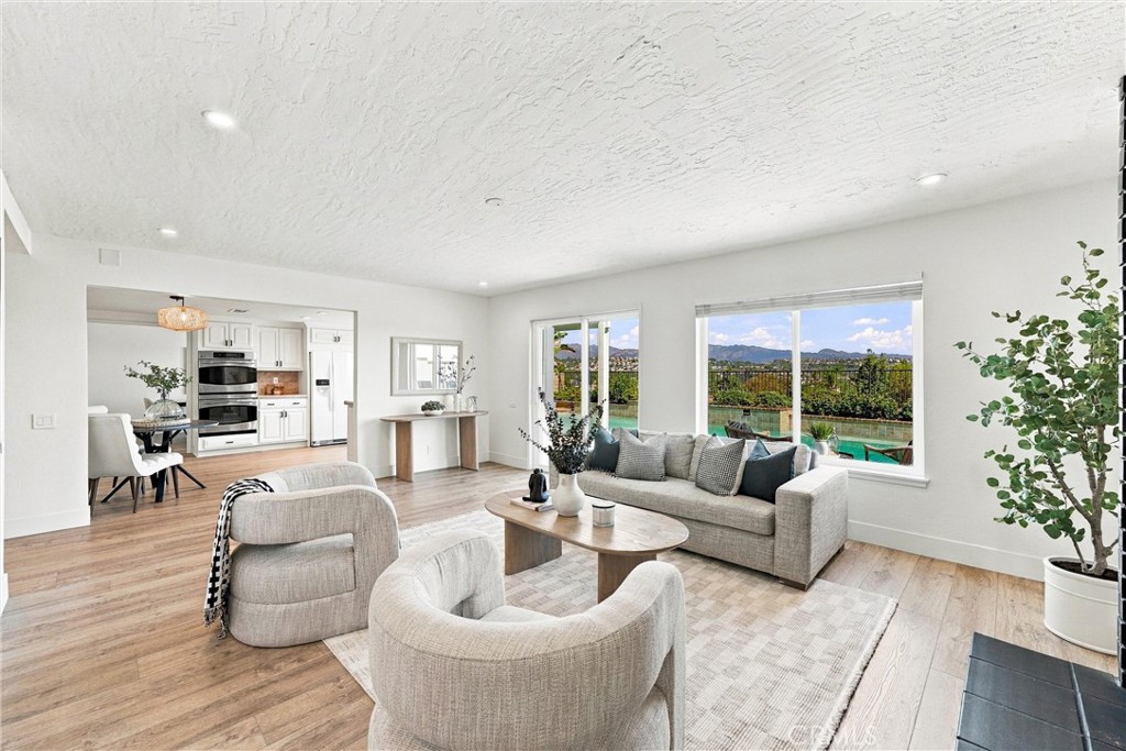 22942 Arija, Mission Viejo CA 92691 - photo 10