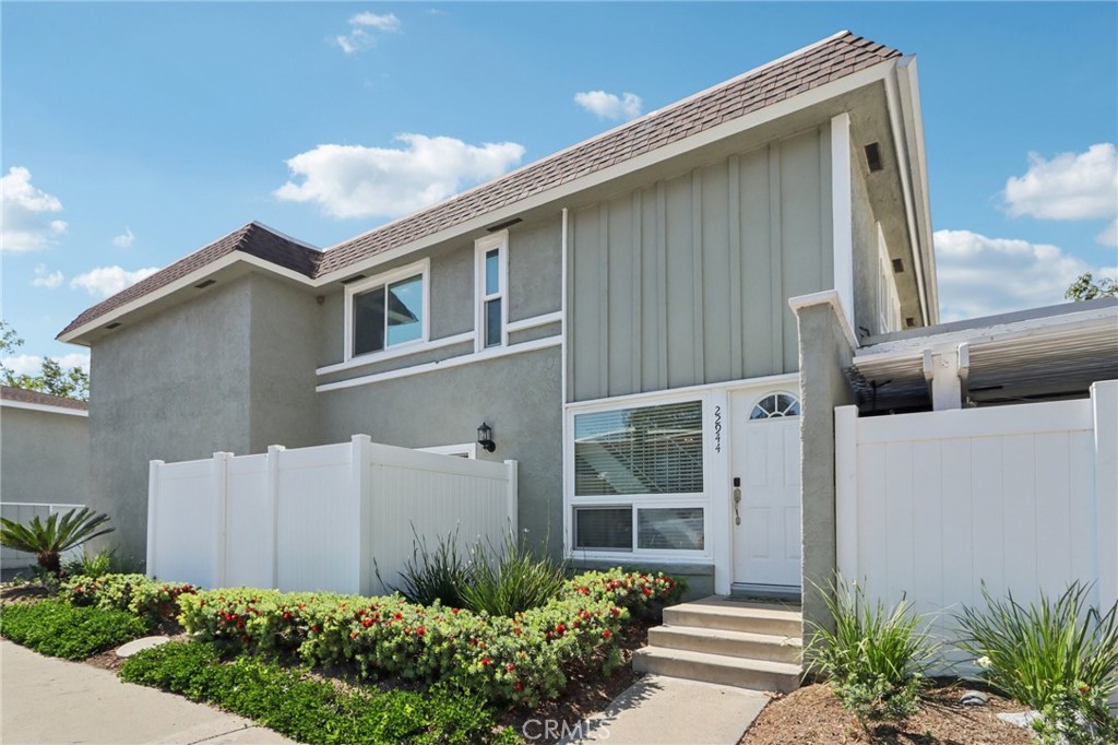 22944 Via Pimiento, Mission Viejo CA 92691 - photo 1