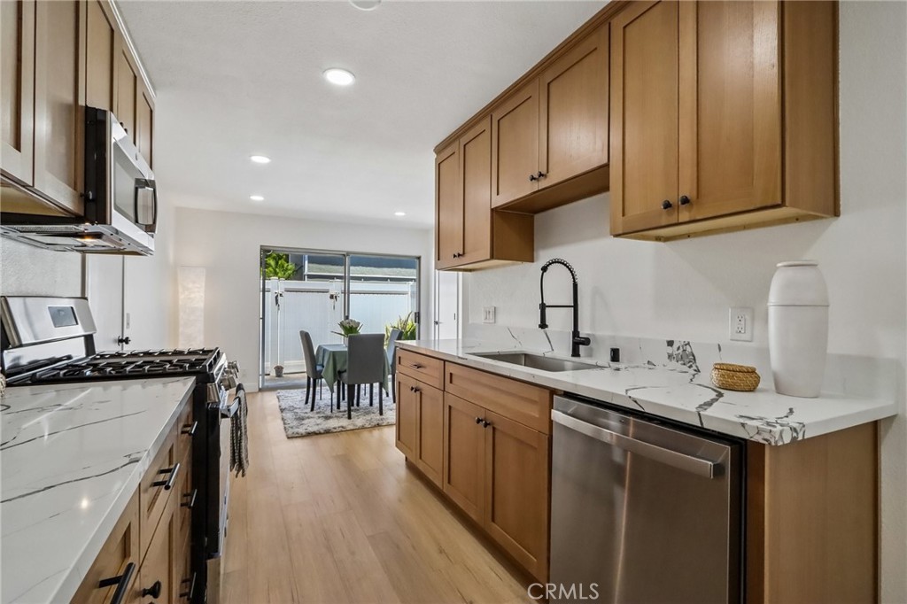 22965 Via Cereza, Mission Viejo CA 92691 - photo 14