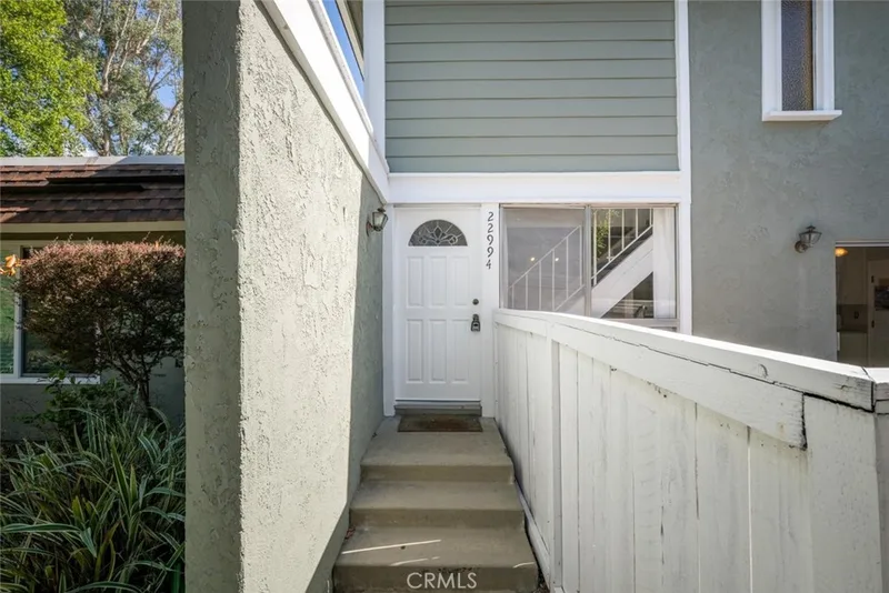 22994 Via Pimiento B3, Mission Viejo, CA 92691