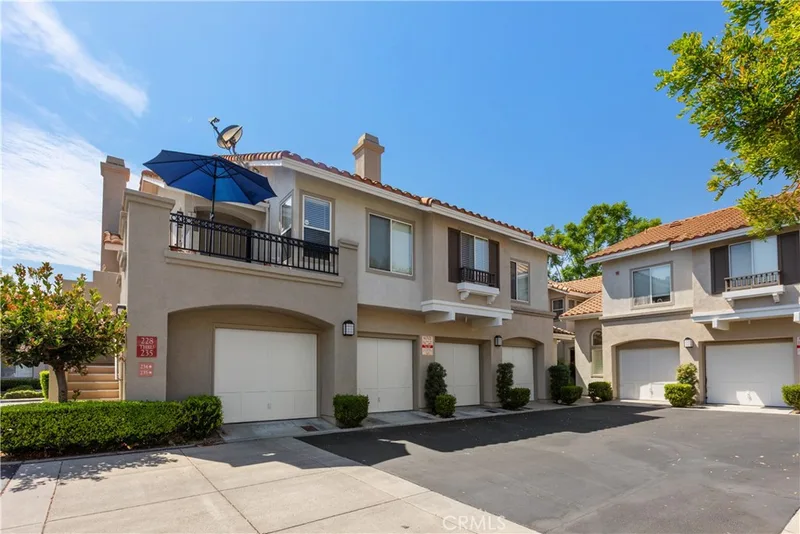 230 California Court, Mission Viejo, CA 92692