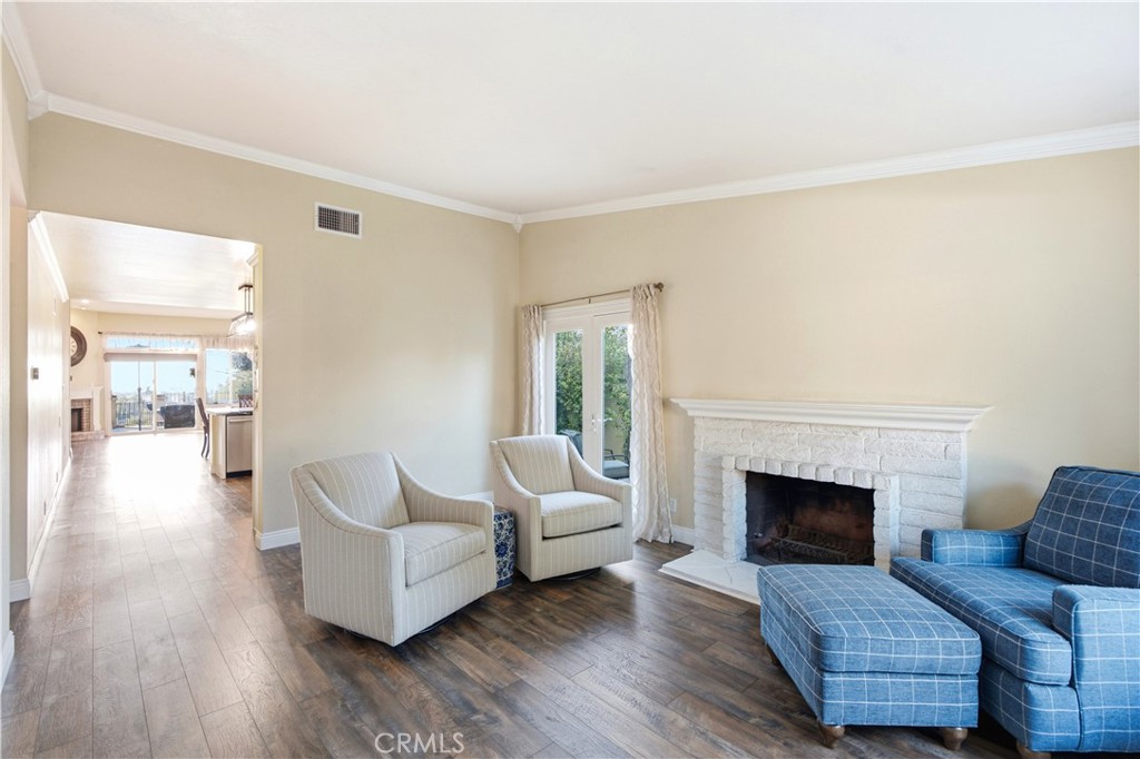 23001 Via Santa Maria, Mission Viejo CA 92691 - photo 4