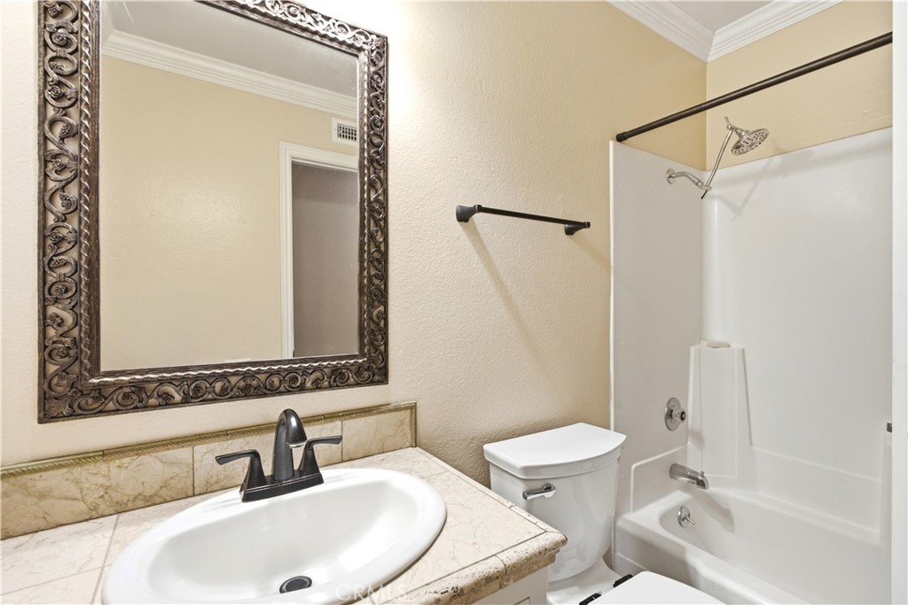 23001 Via Santa Maria, Mission Viejo CA 92691 - photo 21