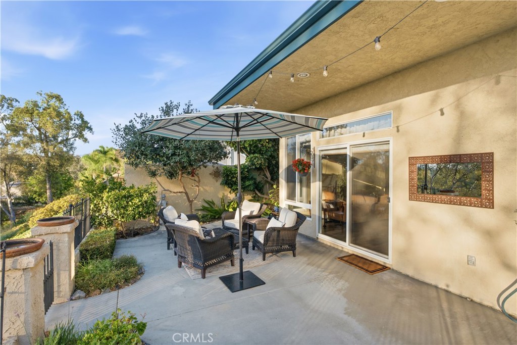 23001 Via Santa Maria, Mission Viejo CA 92691 - photo 23