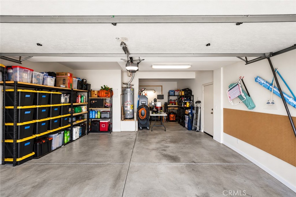 3 car tandem garage. - 23041 Poplar, Mission Viejo CA 92692 - photo 33