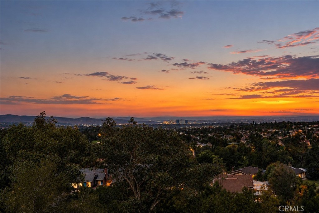23055 Via Santa Maria, Mission Viejo CA 92691 - photo 2