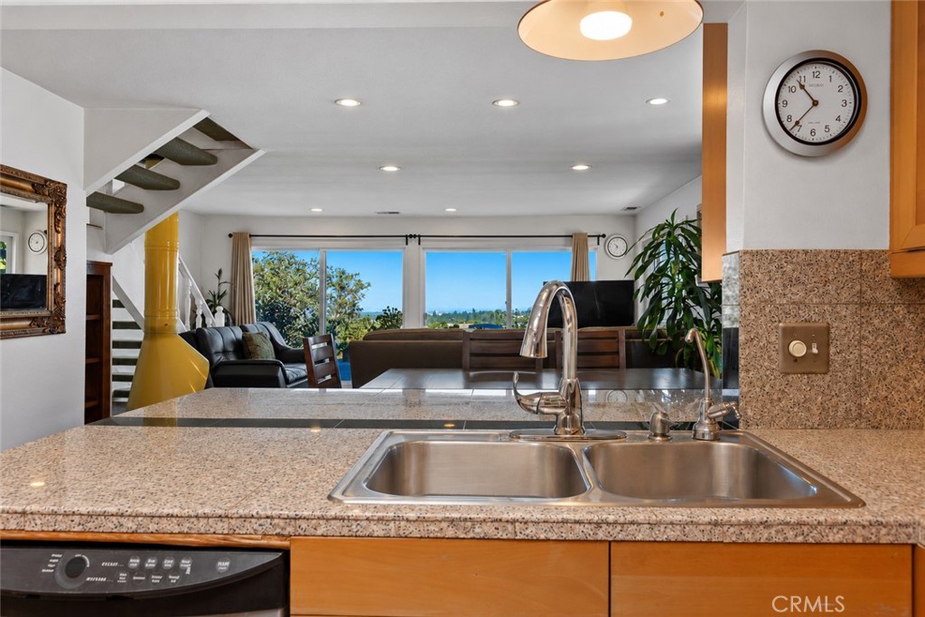 23055 Via Santa Maria, Mission Viejo CA 92691 - photo 9