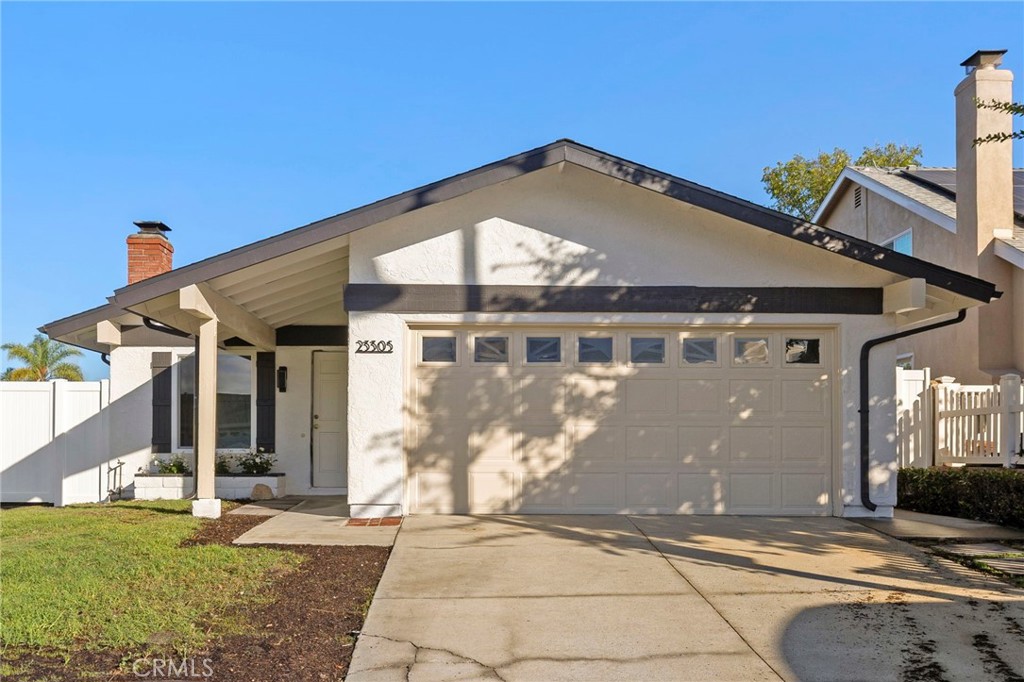 23305 Via Burriana, Mission Viejo CA 92691 - photo 2
