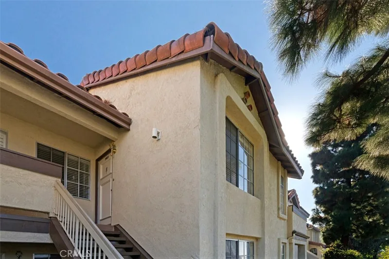 23335 La Crescenta, Mission Viejo