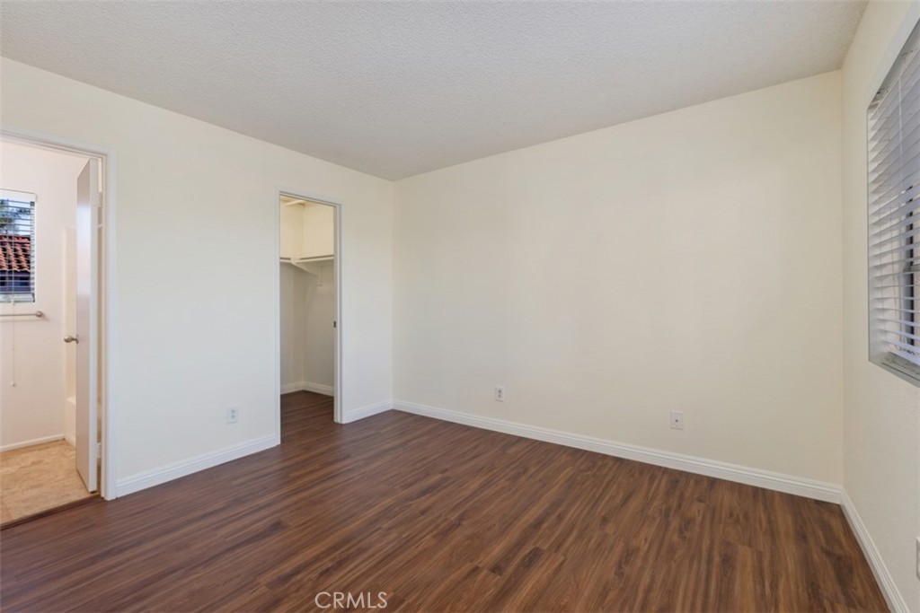 Master Bedroom with walking closet - 23335 La Crescenta, Mission Viejo CA 92691 - photo 4