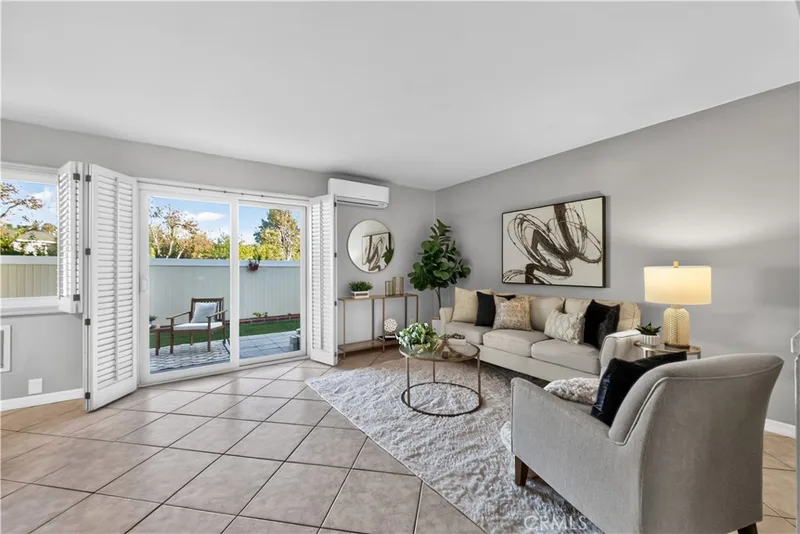23351 La Glorieta C, Mission Viejo