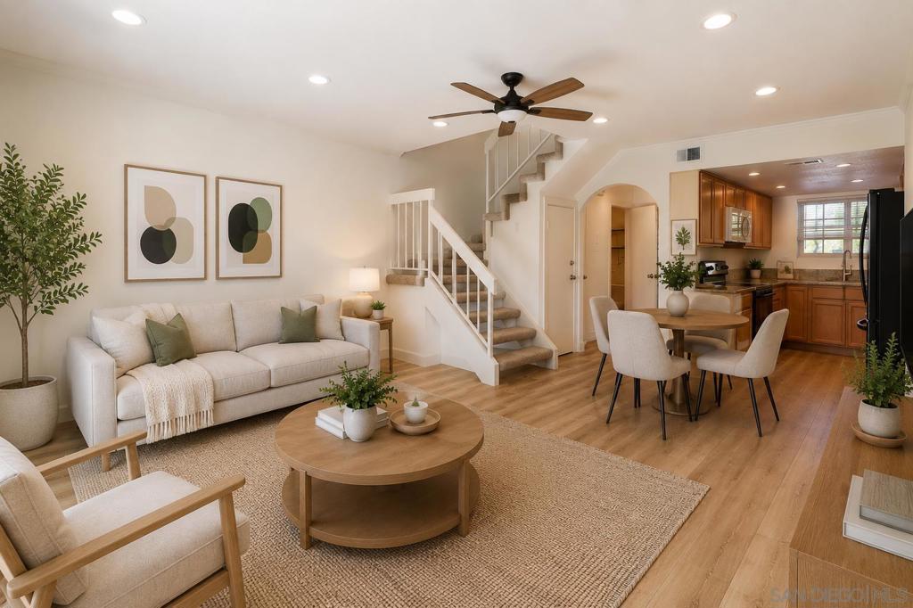 23391 La Crescenta Unit B, Mission Viejo CA 92691 - photo 1
