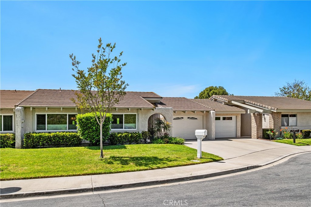 23621 Via Storni, Mission Viejo CA 92692 - photo 1