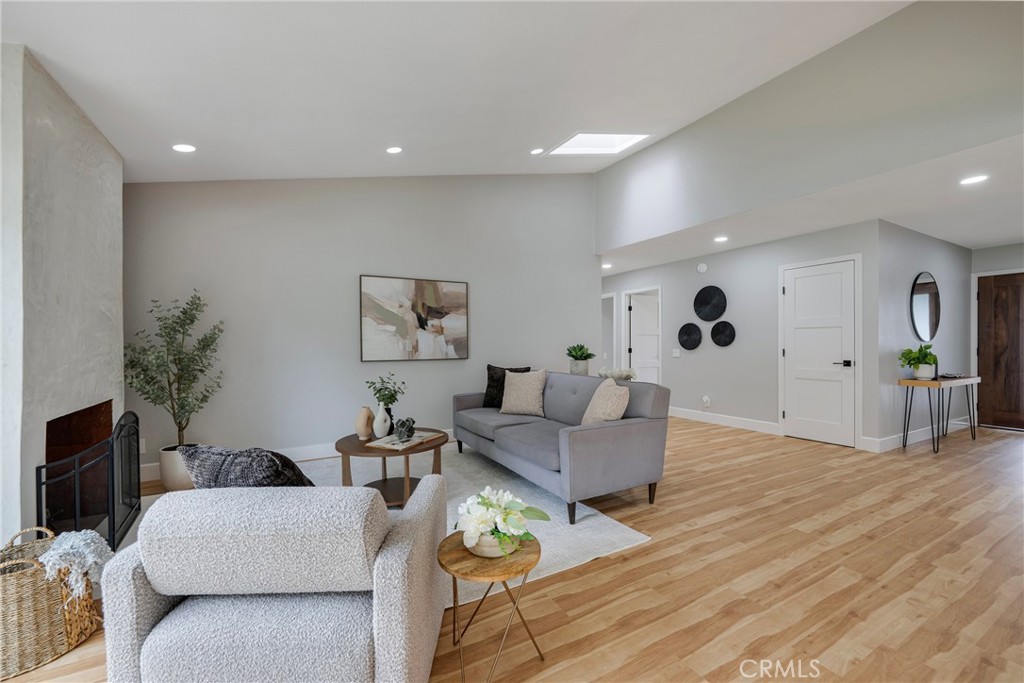 23622 Coronel, Mission Viejo CA 92691 - photo 8