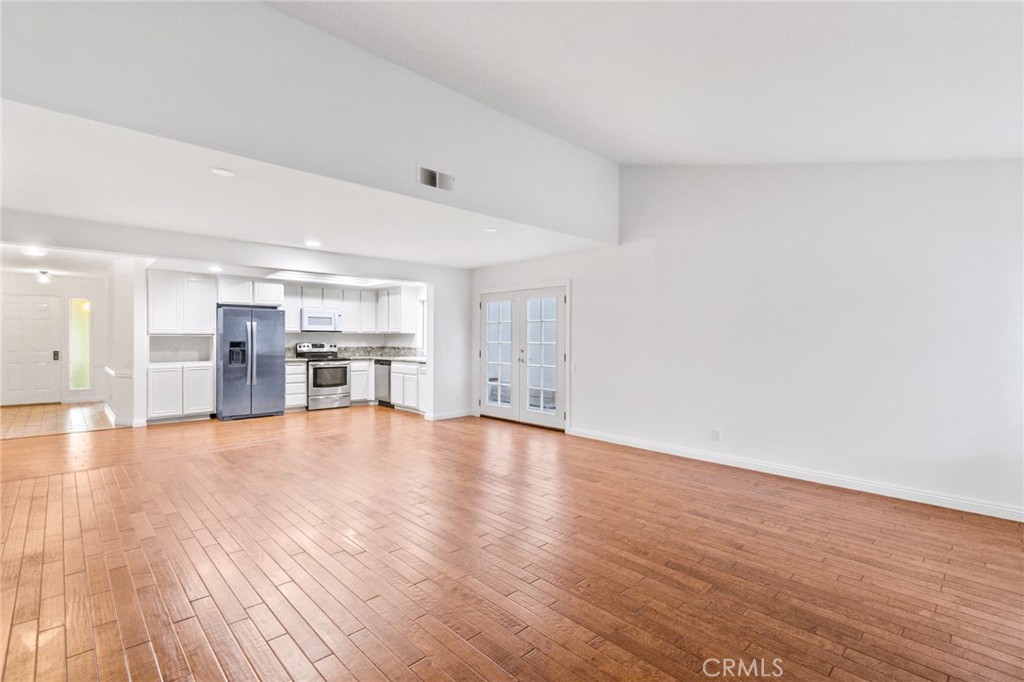23743 Calle Azorin, Mission Viejo CA 92692 - photo 8