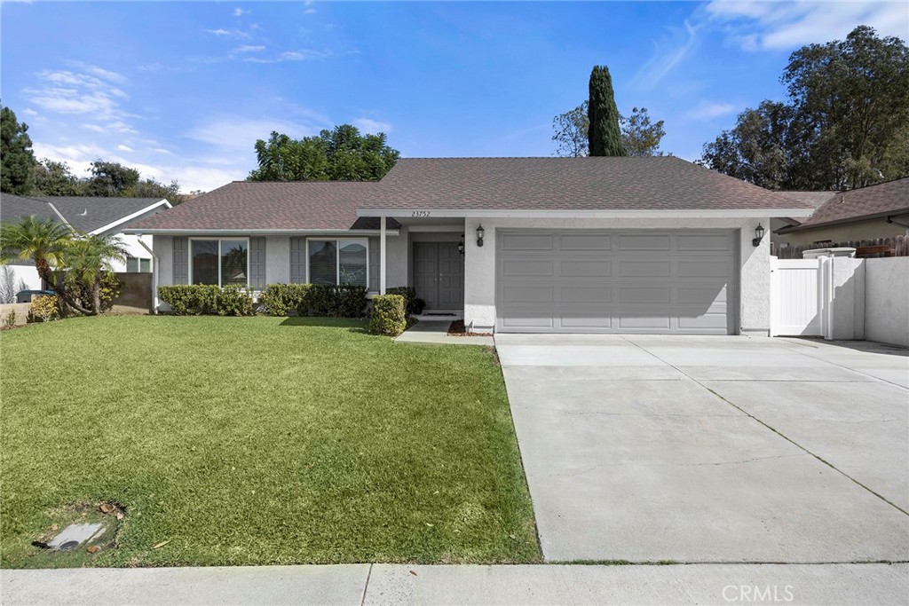 23752 San Estaban Dr, Mission Viejo CA 92691 - photo 2