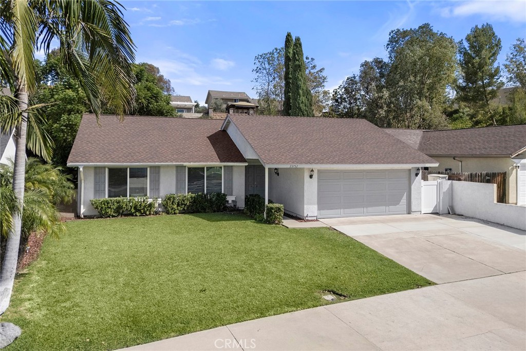 23752 San Estaban Dr, Mission Viejo CA 92691 - photo 5