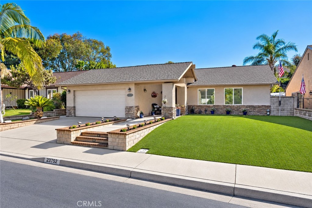 23752 Via Navarra, Mission Viejo CA 92691 - photo 2
