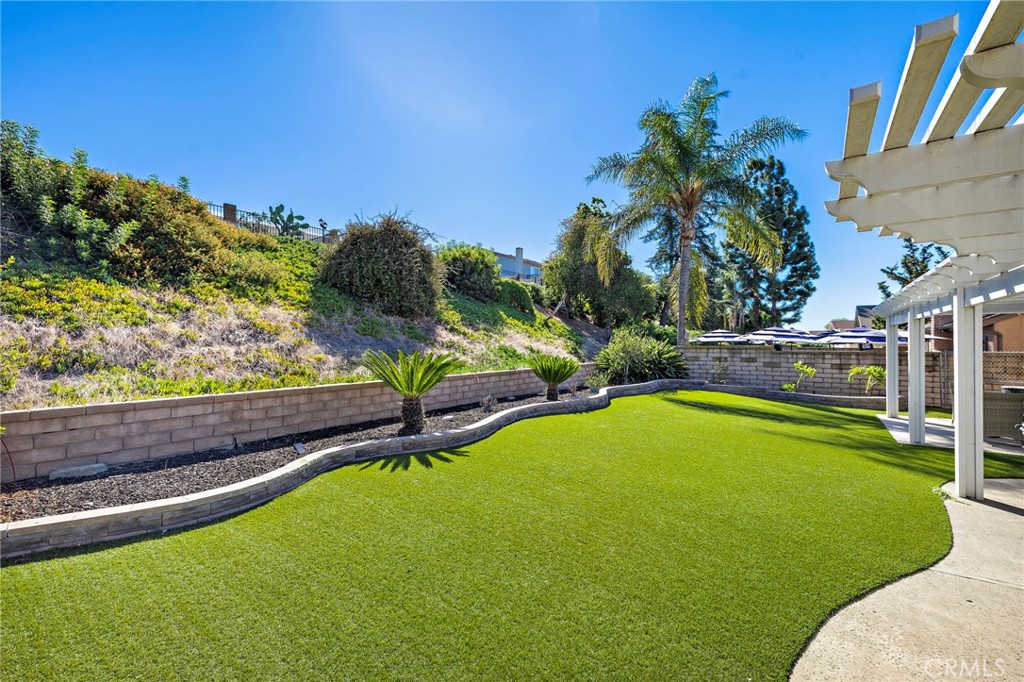 23752 Via Navarra, Mission Viejo CA 92691 - photo 29