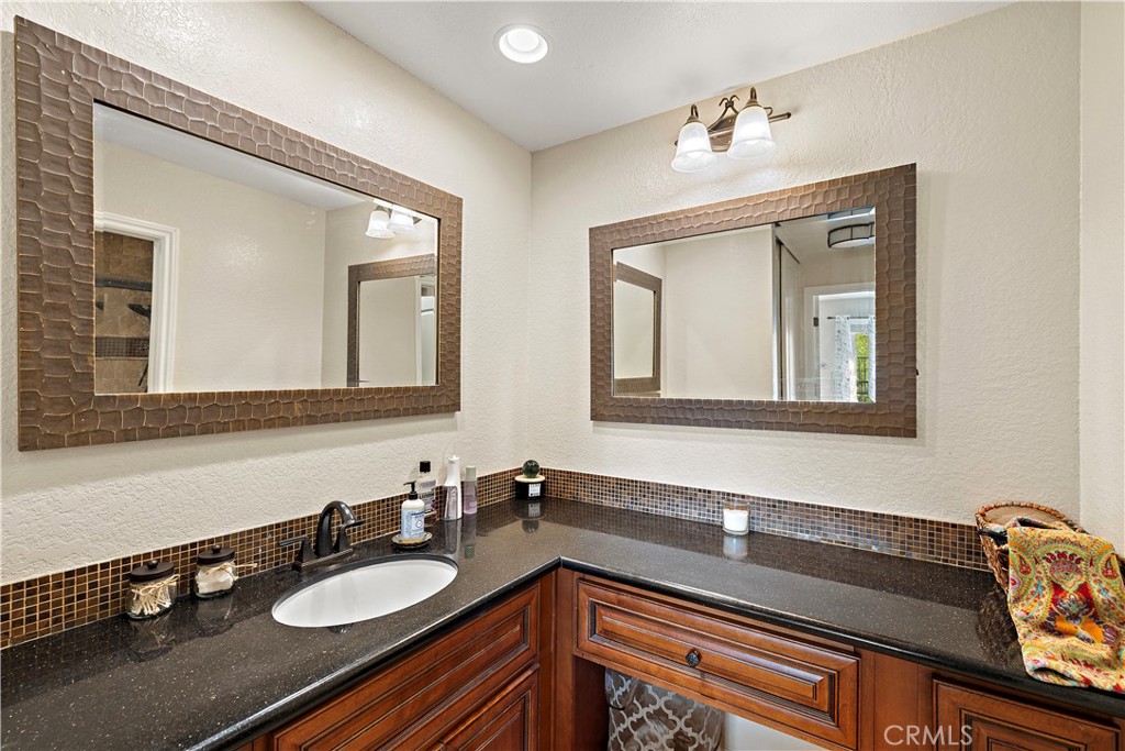 23764 VILLENA, Mission Viejo CA 92692 - photo 12