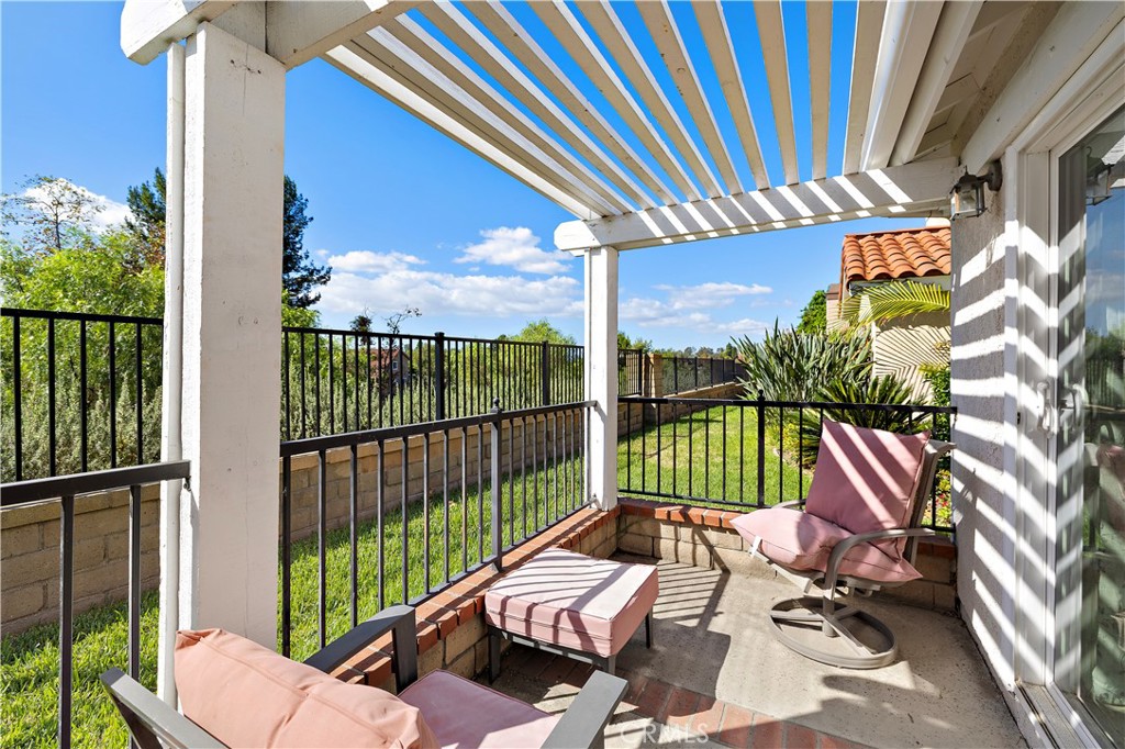 23764 VILLENA, Mission Viejo CA 92692 - photo 21