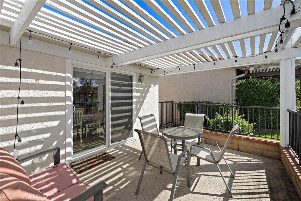 23764 VILLENA, Mission Viejo CA 92692 - photo 22