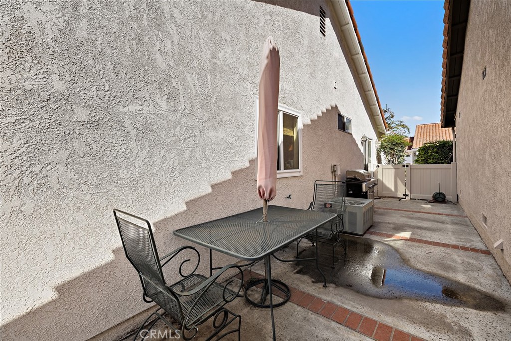 23764 VILLENA, Mission Viejo CA 92692 - photo 24