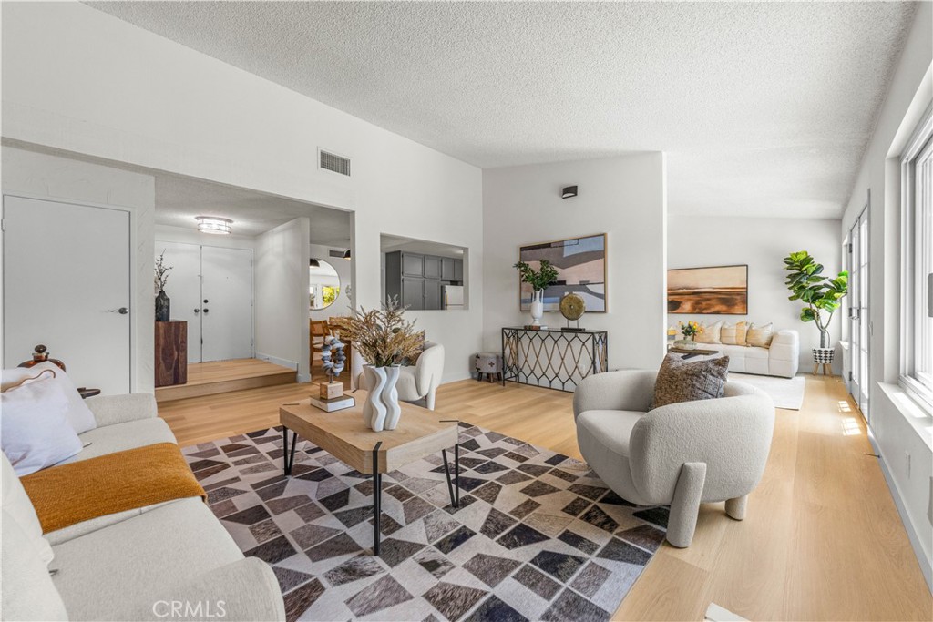 23861 Via El Rocio, Mission Viejo CA 92691 - photo 2