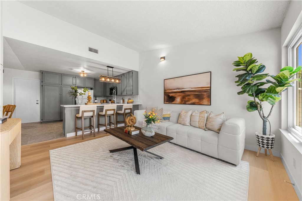 23861 Via El Rocio, Mission Viejo CA 92691 - photo 4