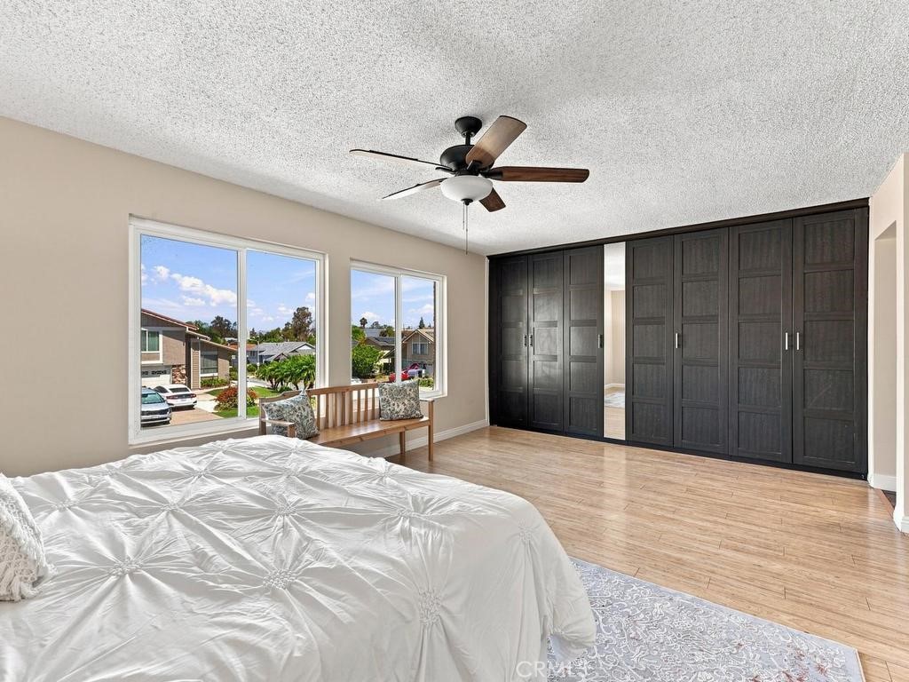Oversized custom wardrobe in primary bedroom - 23862 Copenhagen, Mission Viejo CA 92691 - photo 16