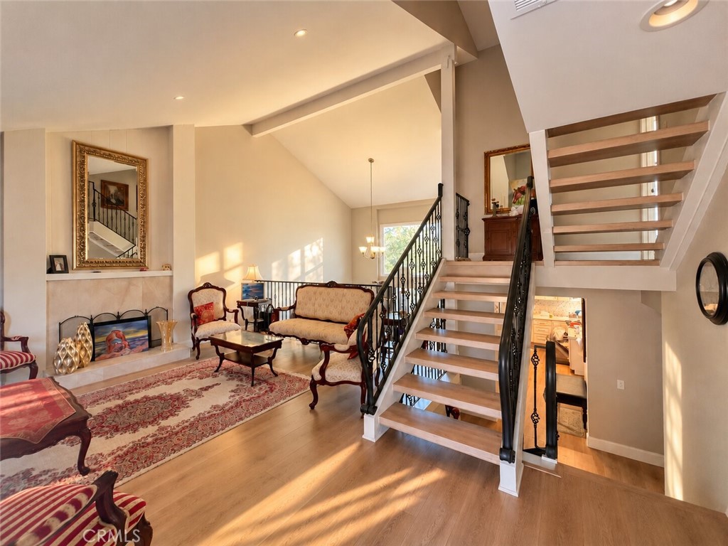 23912 Copenhagen, Mission Viejo CA 92691 - photo 2
