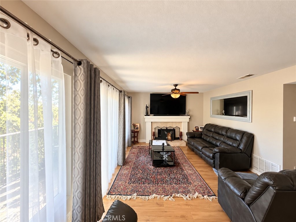 23912 Copenhagen, Mission Viejo CA 92691 - photo 14