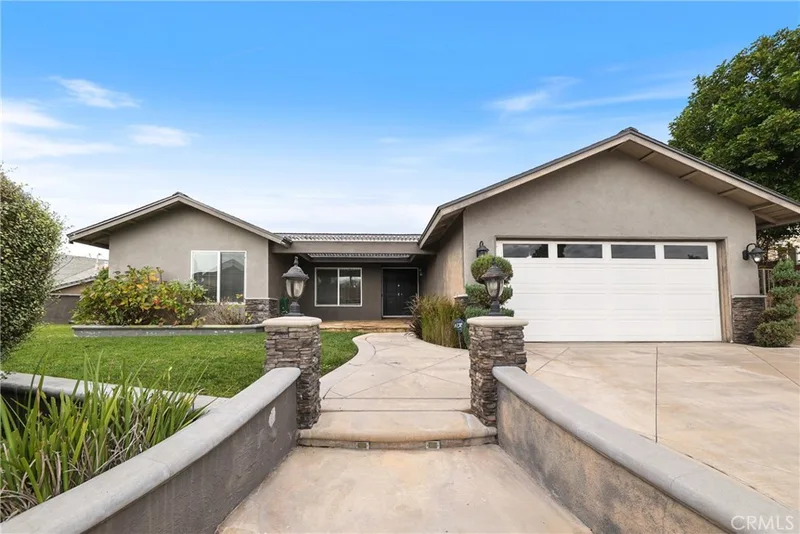 23941 Via Navarra, Mission Viejo, CA 92691