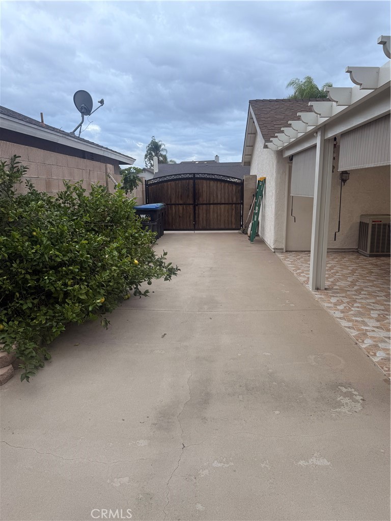 Gated RV Parking! - 23991 Woodstone, Mission Viejo CA 92691 - photo 8