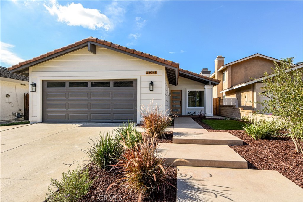 Welcome Home - 24041 Zancon, Mission Viejo CA 92692 - photo 1