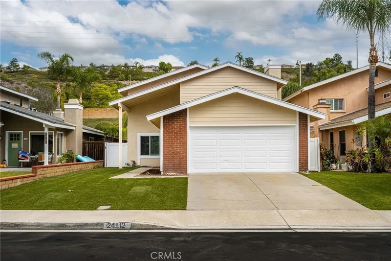 24112 Zancon, Mission Viejo