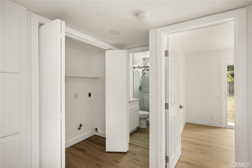 Laundry area - 24112 Zancon, Mission Viejo CA 92692 - photo 11