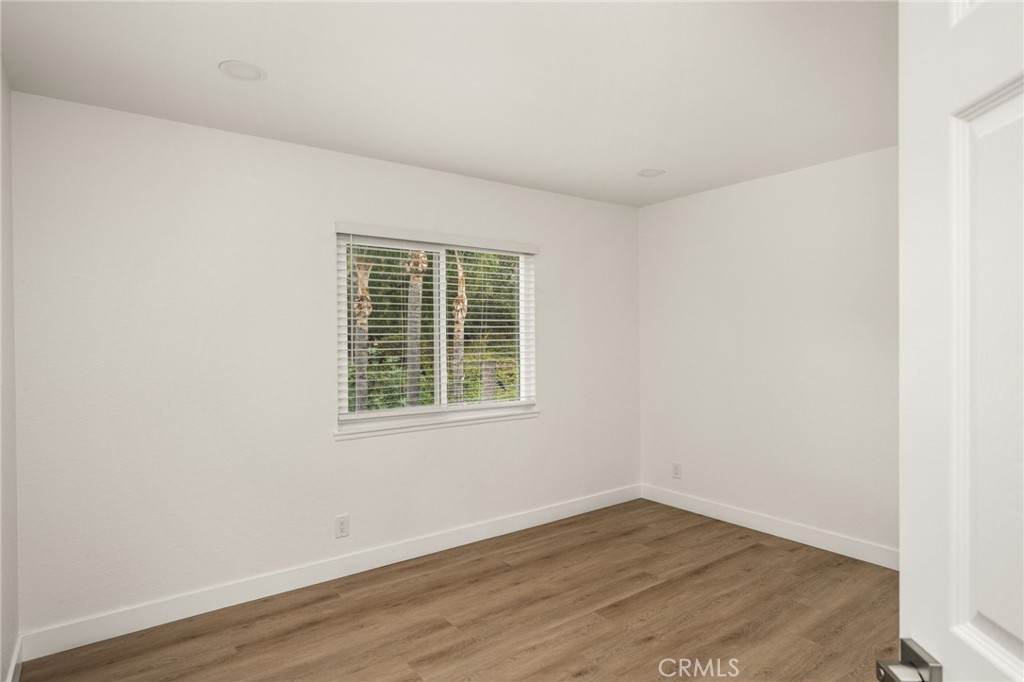 Upstairs bedroom - 24112 Zancon, Mission Viejo CA 92692 - photo 21