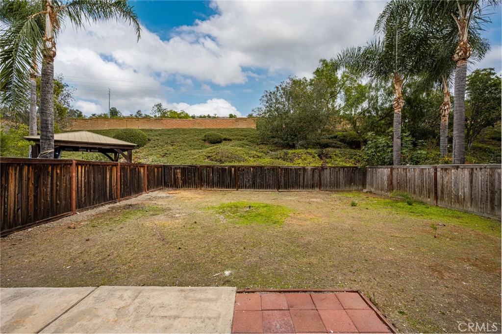 Large backyard - 24112 Zancon, Mission Viejo CA 92692 - photo 30