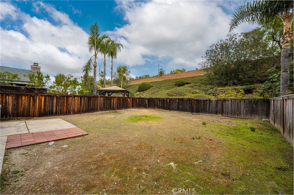 Large backyard - 24112 Zancon, Mission Viejo CA 92692 - photo 31