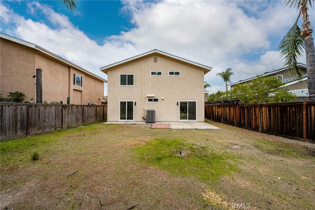 Large backyard - 24112 Zancon, Mission Viejo CA 92692 - photo 32
